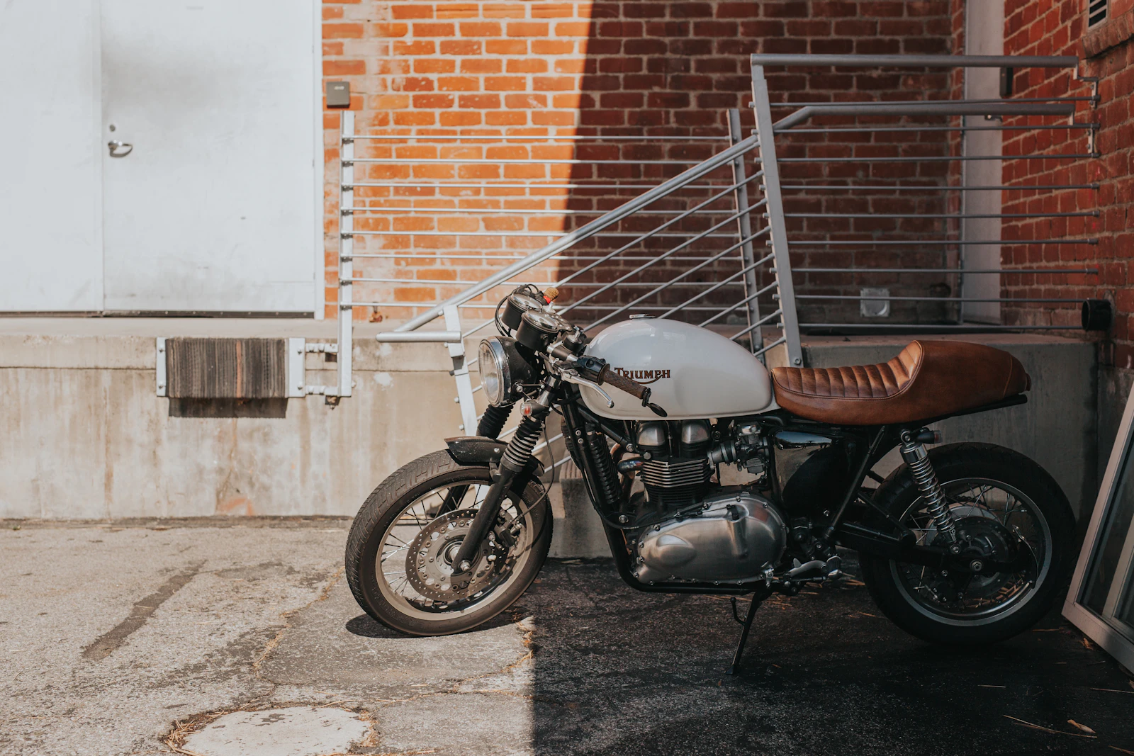 Acheter une moto pour son entreprise : Guide fiscal et comptable