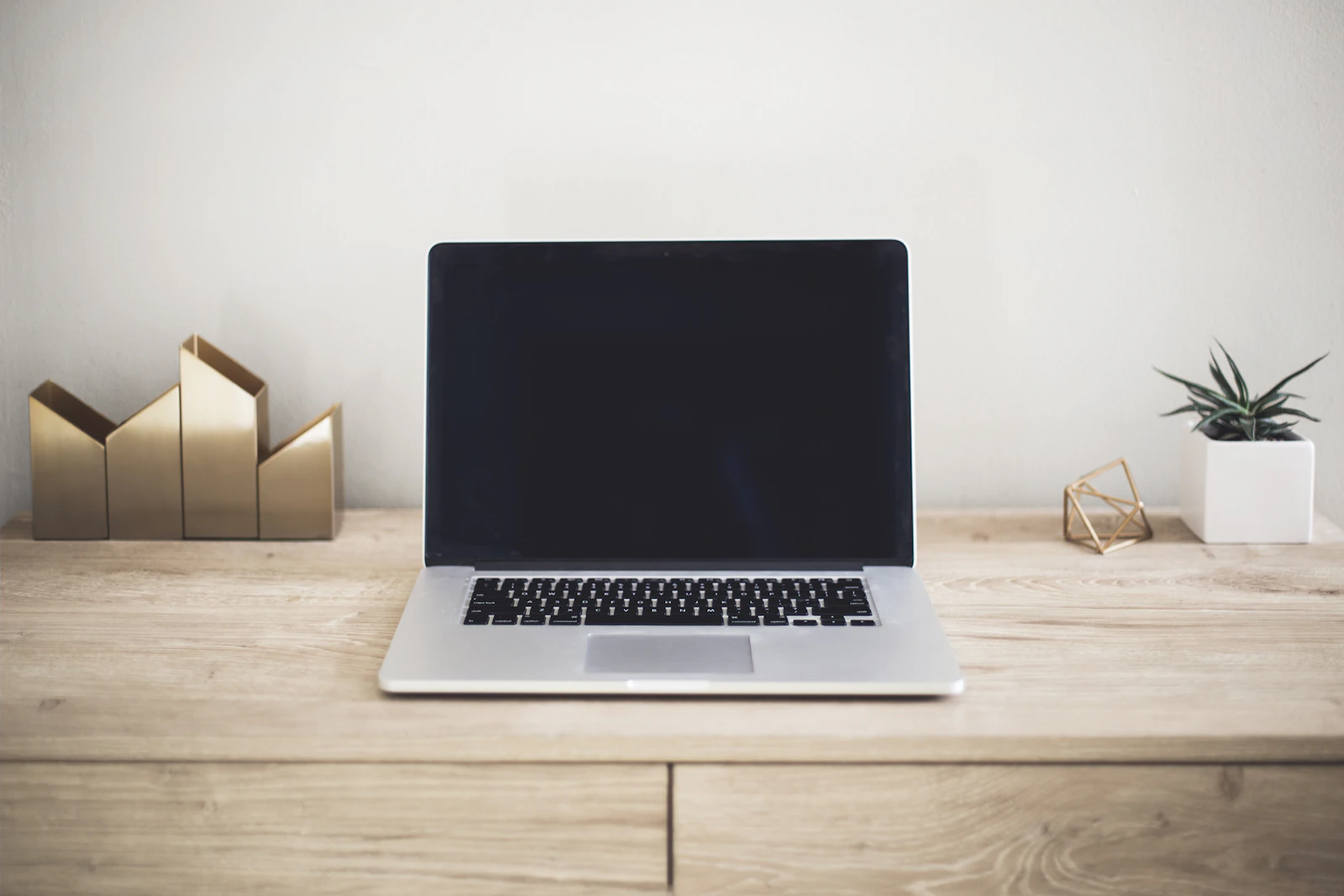 Analyse du portail entreprendre.service-public.fr : Un atout pour les entrepreneurs ?