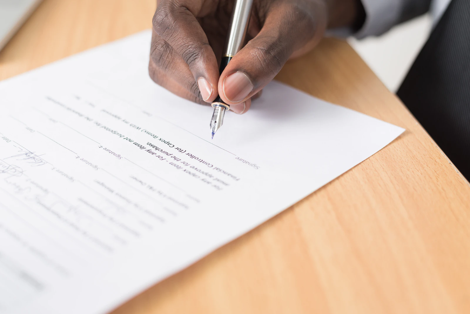 Droit au bail : Guide complet pour la reprise d'un local commercial