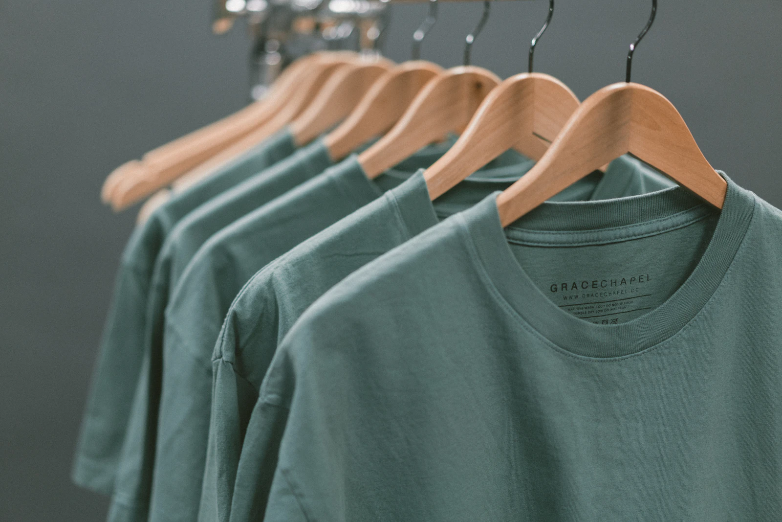Comment ouvrir une boutique de vêtements en ligne ?