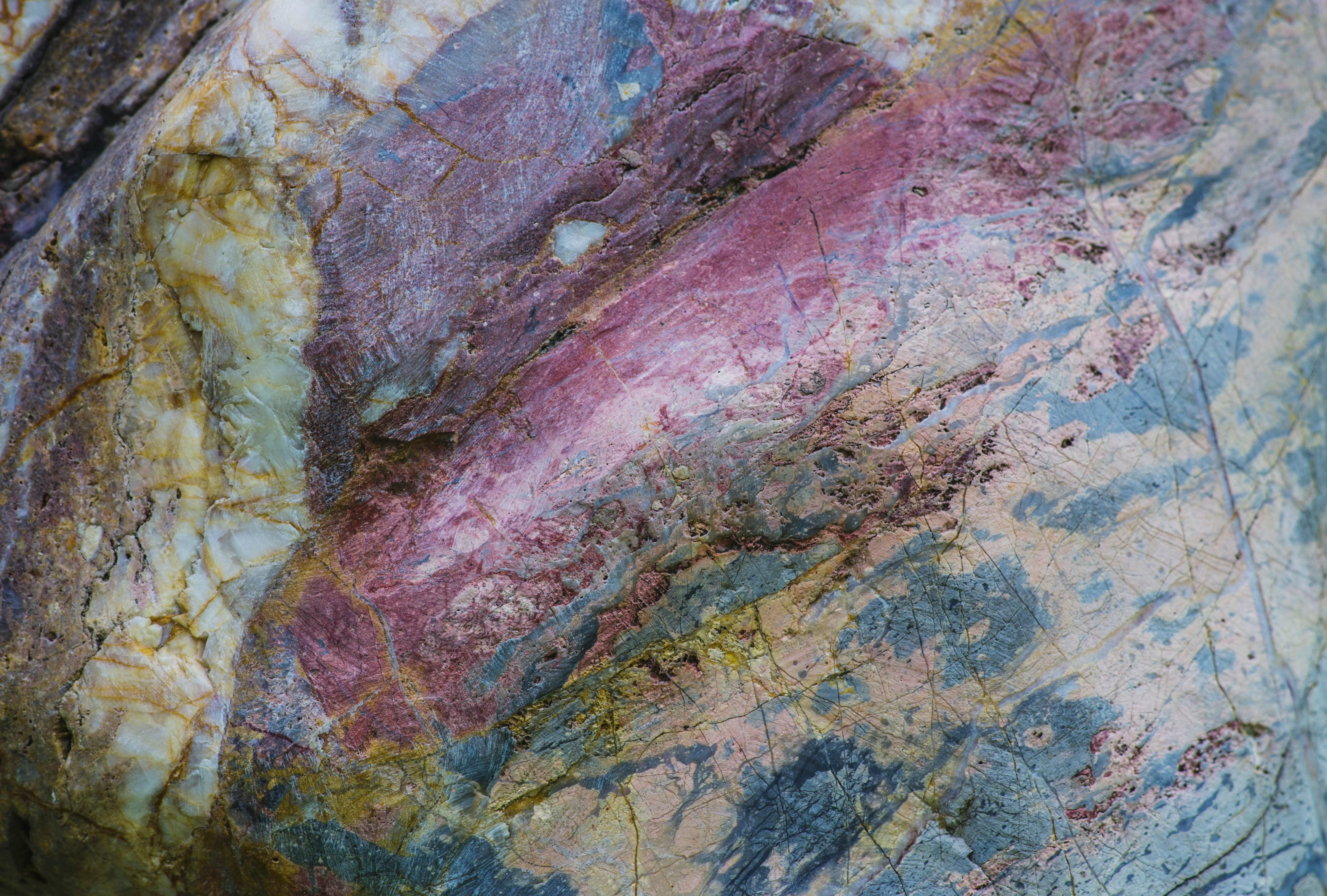 Salarié consultant son dossier France Travail après une rupture conventionnelle